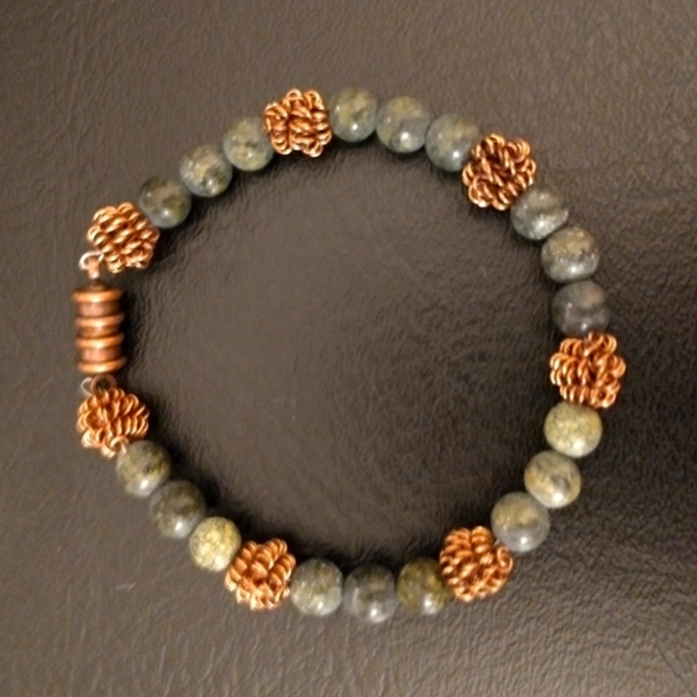 Bracelet - Picture 5 of 8